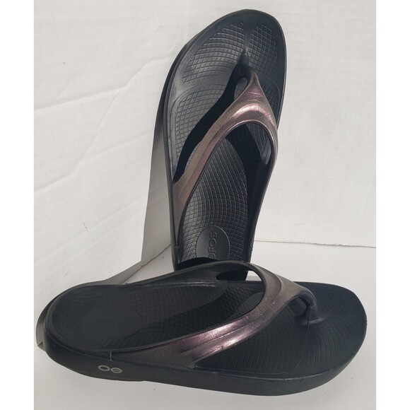 OOFOS Black and Purple Women's Sandals - Picture 1 of 10